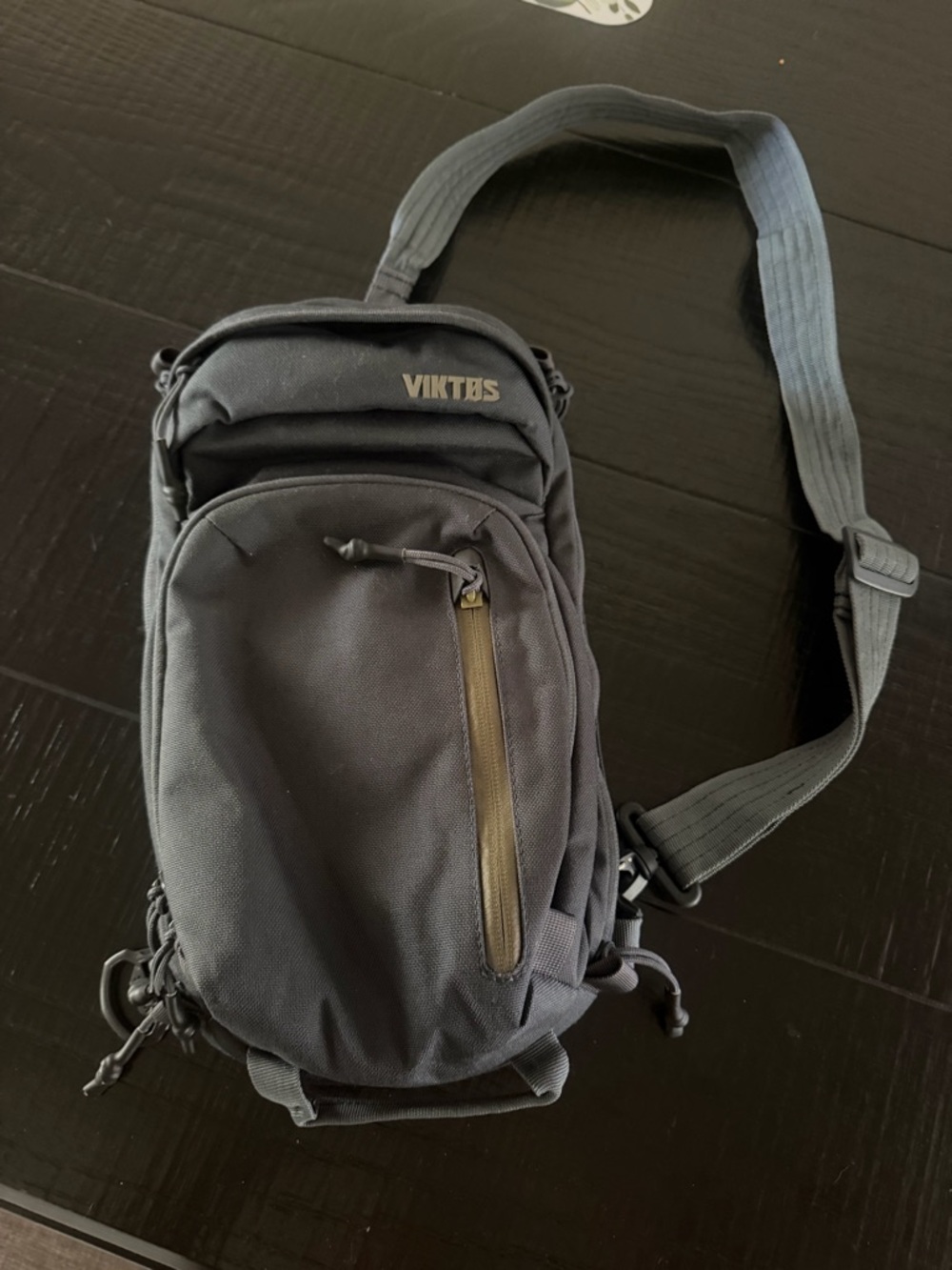 Viktos Black Crossbody Sling Bag